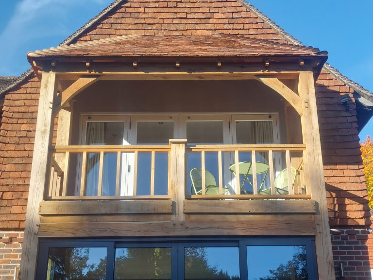 Barns & Oak Frames Carpentry Services Image