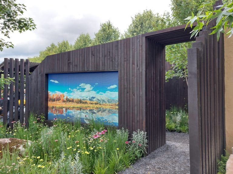Show Garden Carpentry Services Image